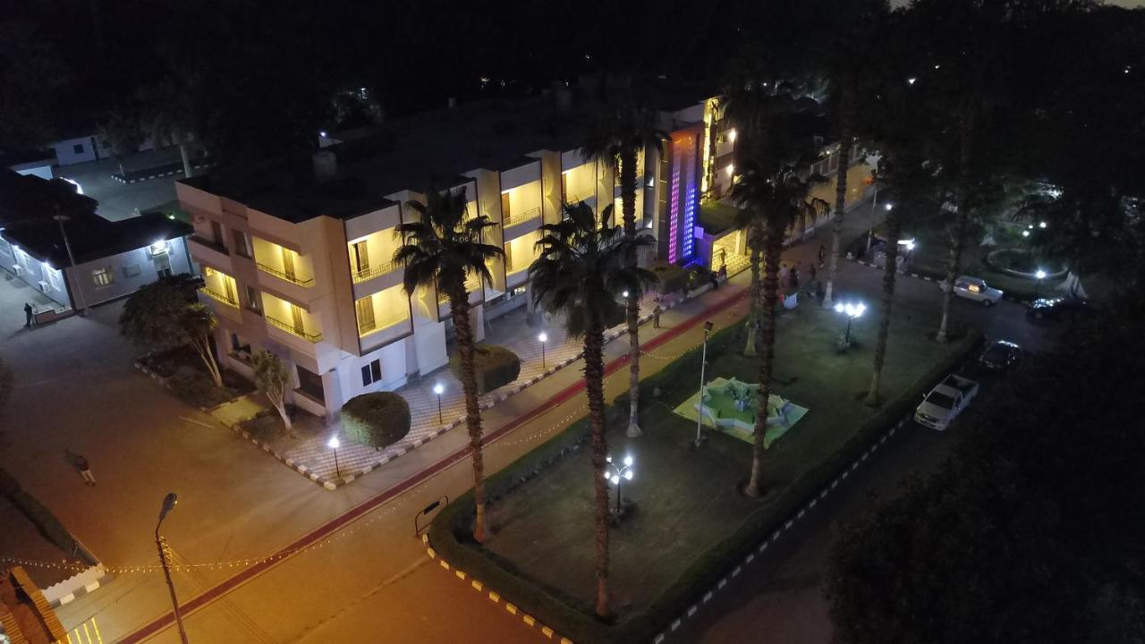 Jewel Assiut Hotel ภายนอก รูปภาพ