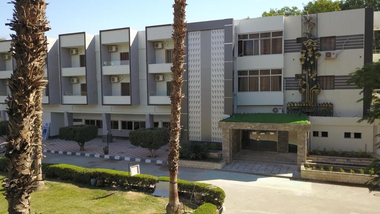 Jewel Assiut Hotel ภายนอก รูปภาพ
